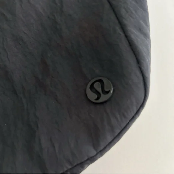 lululemon athletica Jet Black Crossbody Bag - Picture 4 of 5